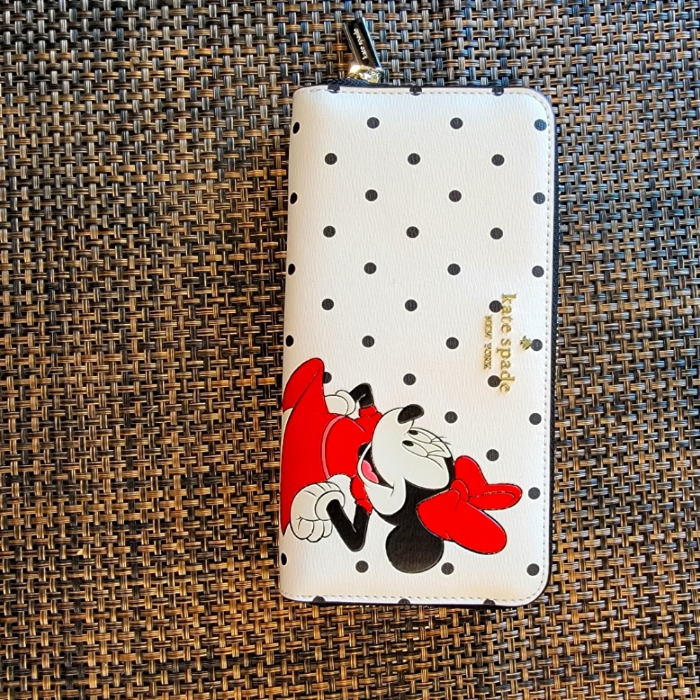 New Kate Spade Minnie mouse wallet